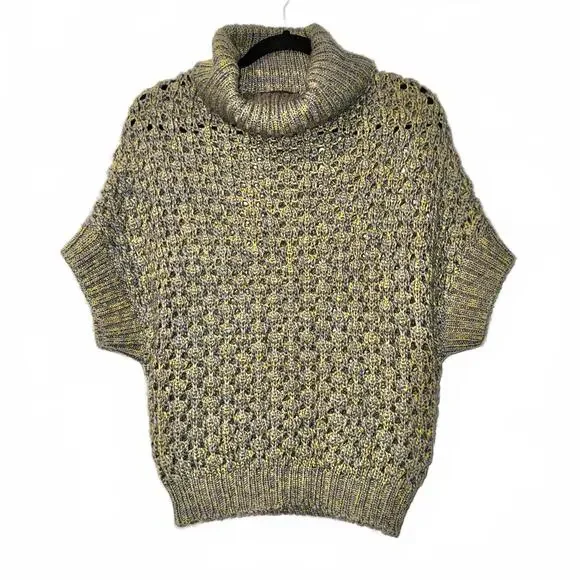 Hazel Women's Medium Chunky Knit Turtleneck Sweater - Picture 1 of 5